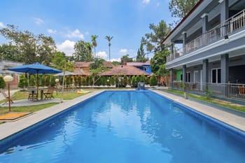 Overstay Villa Batu Megamendung Puncak RedPartner