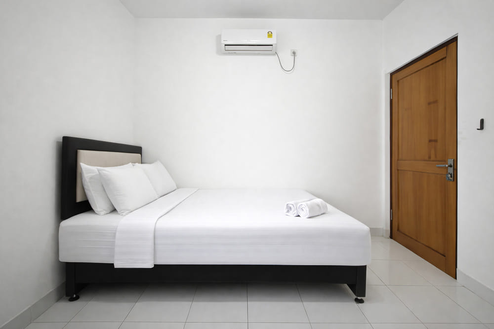 SALE Room