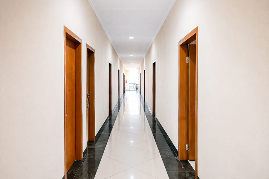 RedDoorz Plus @ Jalan Raya Lembang