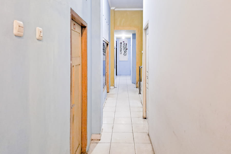 RedDoorz @ Arca Hostel Lampung