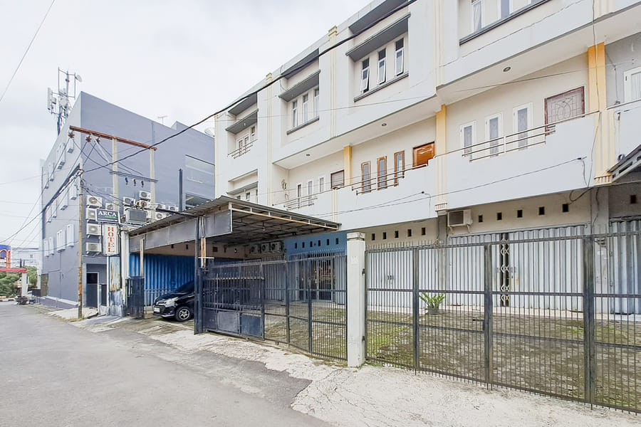 RedDoorz @ Arca Hostel Lampung