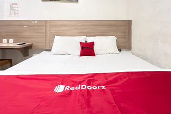 RedDoorz @ Komplek MMTC Deli Serdang 2