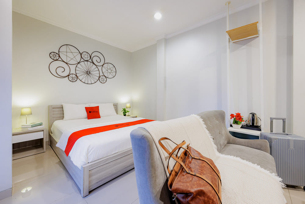 RedDoorz Suite