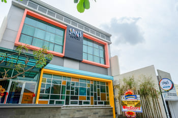Sans Hotel Good Wish Semarang