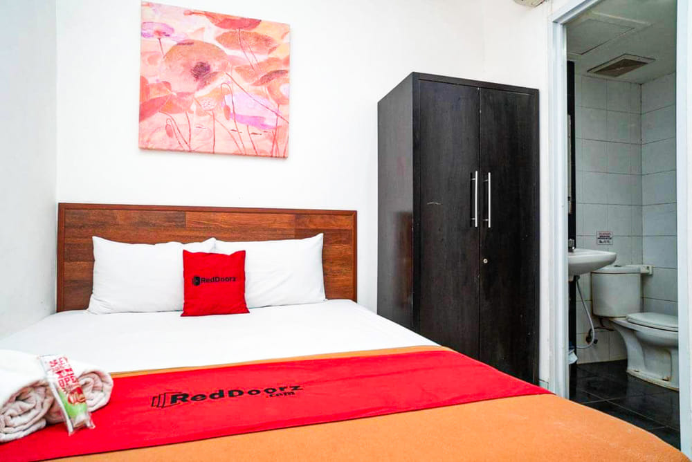 RedDoorz SALE