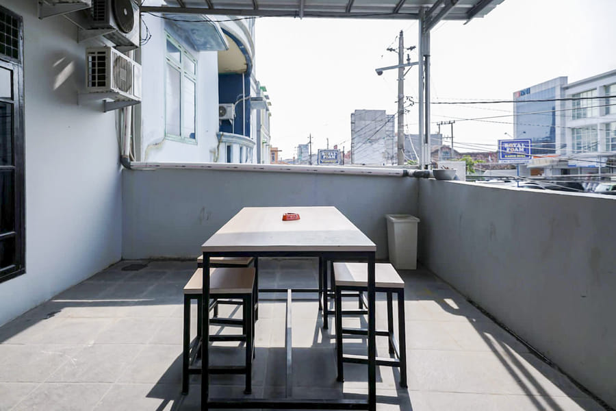 RedDoorz @ Jalan Pangeran Tirtayasa Lampung 2