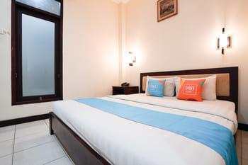 Sans Vibes Septia Malioboro Hotel