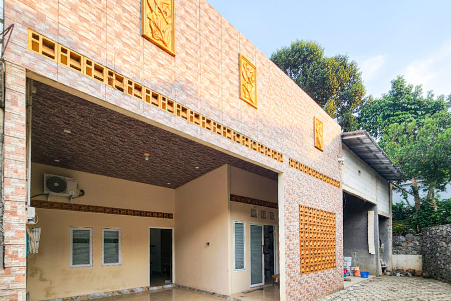RedDoorz Syariah near Terminal Induk Banjarnegara