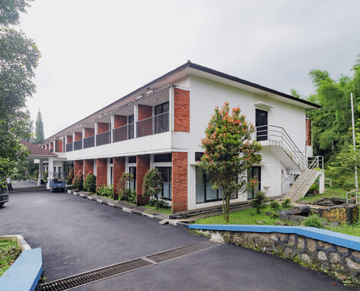 RedDoorz Resort @ Tridaya Cisarua Puncak