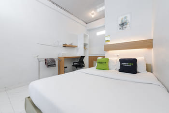 Urbanview Hotel Syariah @ Waskita Residence Telanaipura