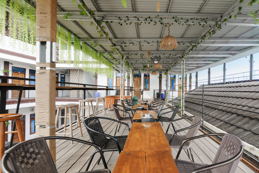 Urbanview Hotel Syariah @ Waskita Residence Telanaipura