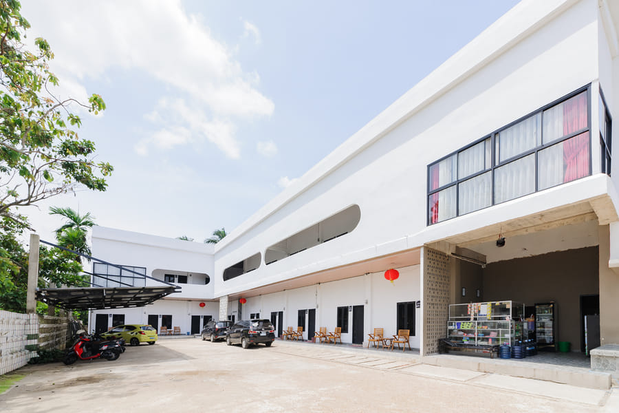 Urbanview Hotel Syariah Glory Jambi by RedDoorz