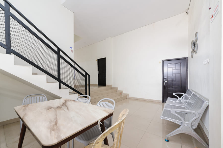 Urbanview Hotel Syariah near Polda Jambi