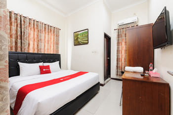 RedDoorz near Bandar Udara Jambi