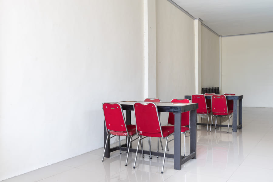 RedDoorz @ Ideal Home Banjarmasin