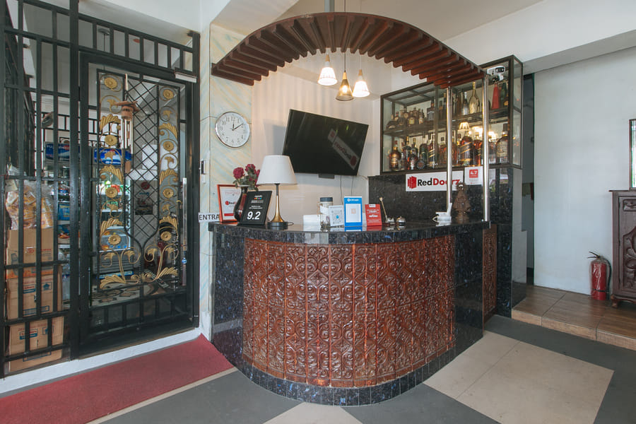 RedDoorz near LRT 2 Antipolo Station