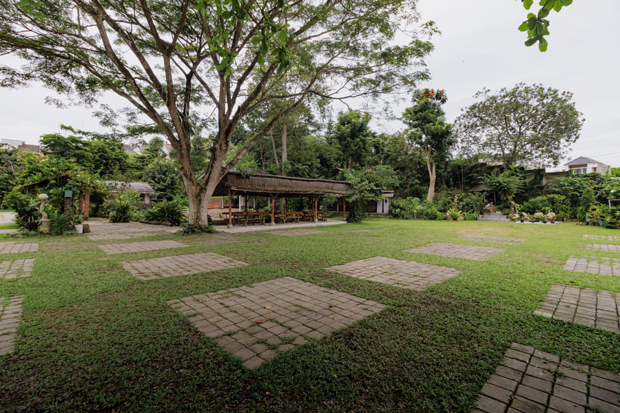 RedDoorz Plus @ Ladang Asri Homestay Lampung