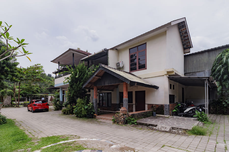 RedDoorz Plus @ Ladang Asri Homestay Lampung