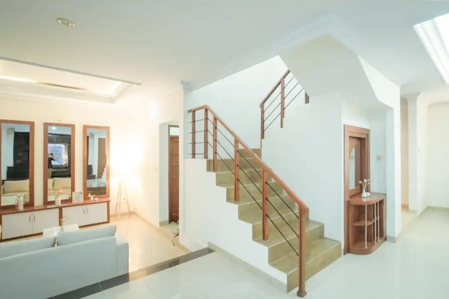 The Lavana Dzawani Lempongsari