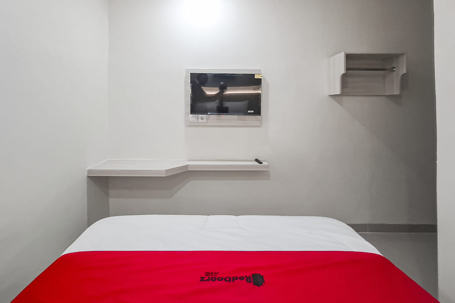 RedDoorz Fortuna Infinity Near Alun Alun Sragen