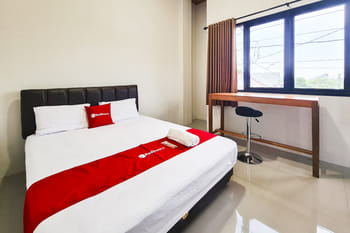 RedDoorz near Stasiun Purwokerto 2