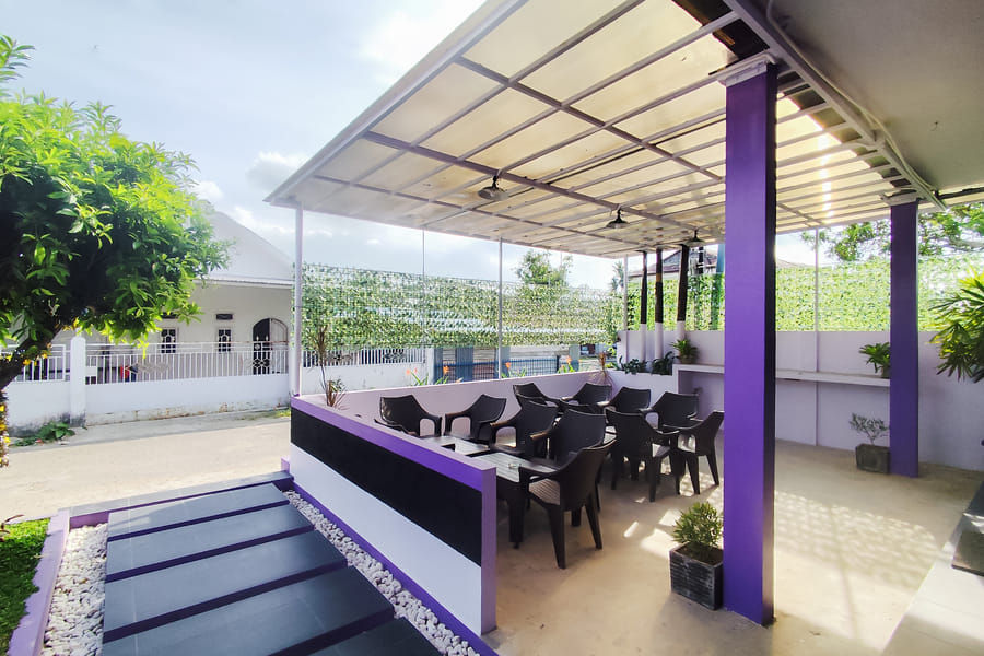 SANS Vibes Violeta Inn Jambi