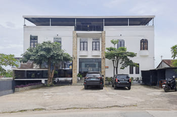 SANS Stay Raja Soeta Hostel Lampung