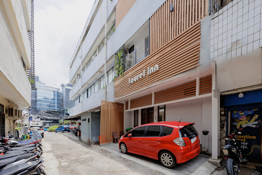 Laurel Inn Menteng