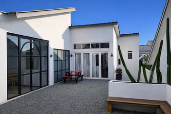 RedDoorz @ Mouza Guest House Antapani Arcamanik Bandung