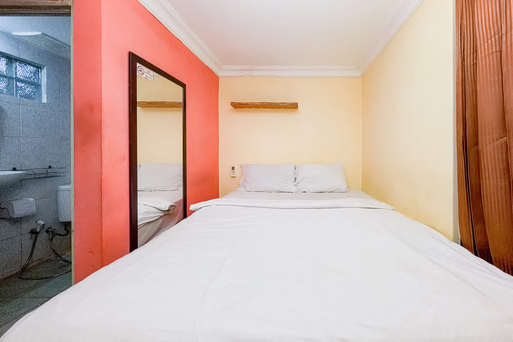 SALE Room