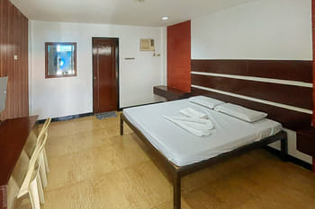 RedDoorz @ 3Ms Tourist Inn