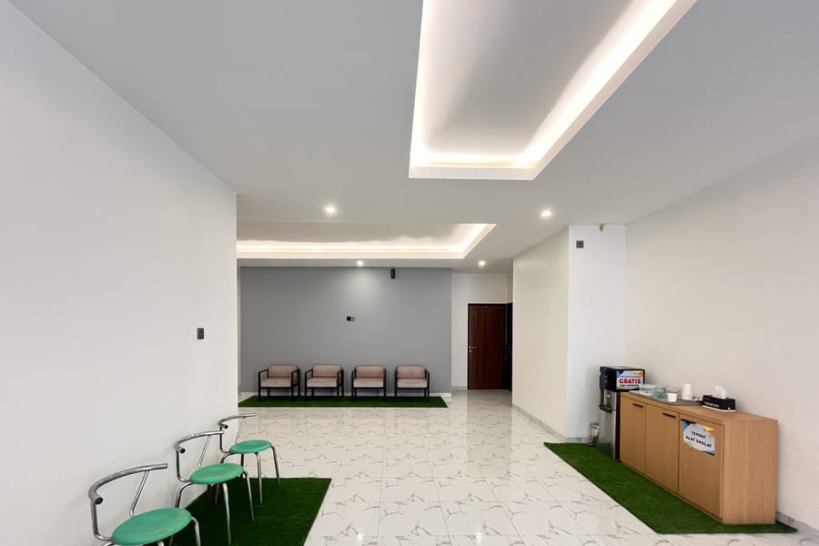 Urbanview Hotel Jackson Living near Stasiun Malang