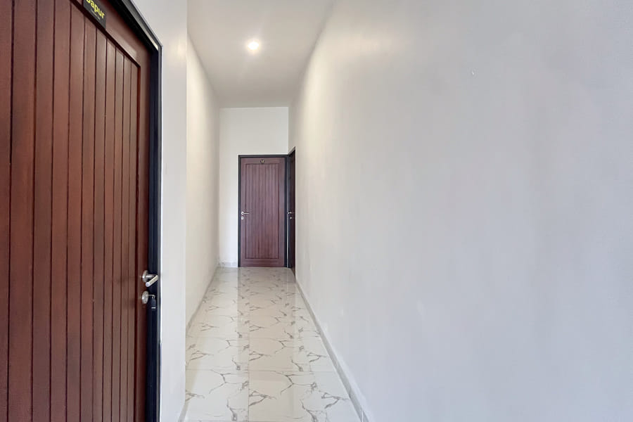 Urbanview Hotel Jackson Living near Stasiun Malang