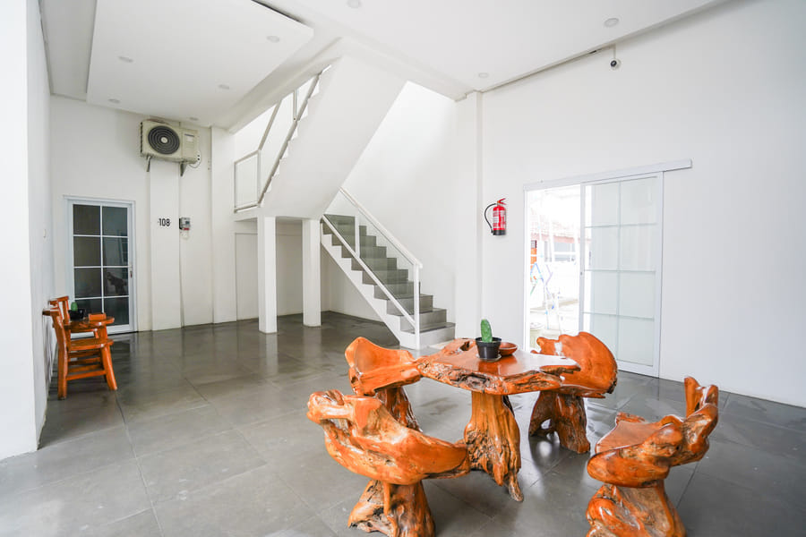 Urbanview Hotel Nimara Ngawi by RedDoorz