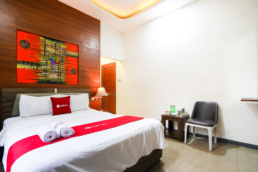 RedDoorz Room