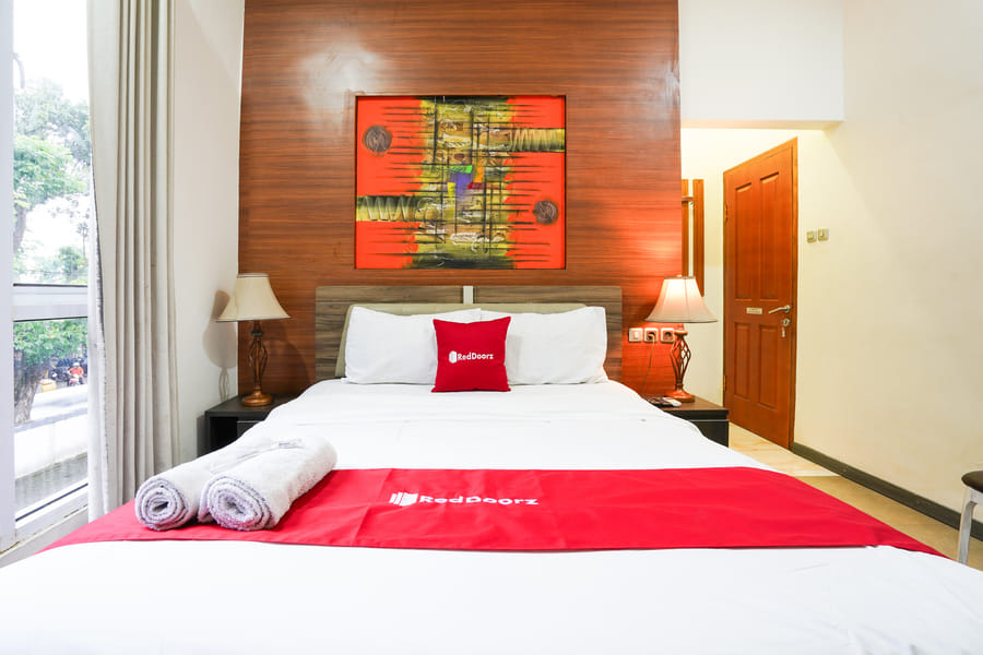 RedDoorz Plus @ Taman Madiun