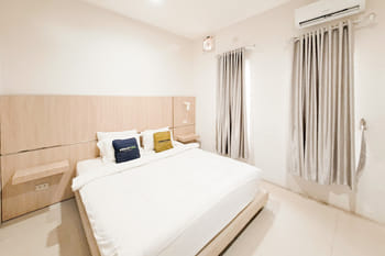 Urbanview Hotel Gracia Metro Lampung