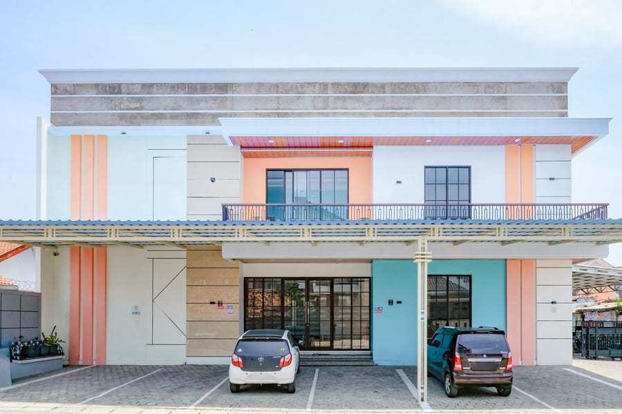 Sans Stay Syariah Alesa Home Tegal