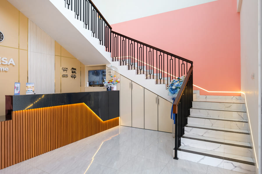 Sans Stay Syariah Alesa Home Tegal