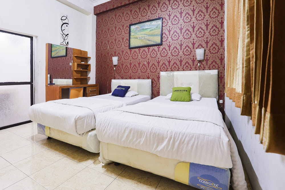 Deluxe Twin Room