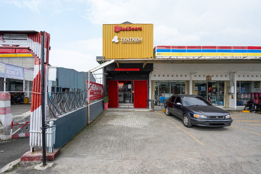 RedDoorz near RS Permata Medika Ngaliyan Semarang