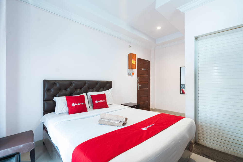 RedDoorz Suite