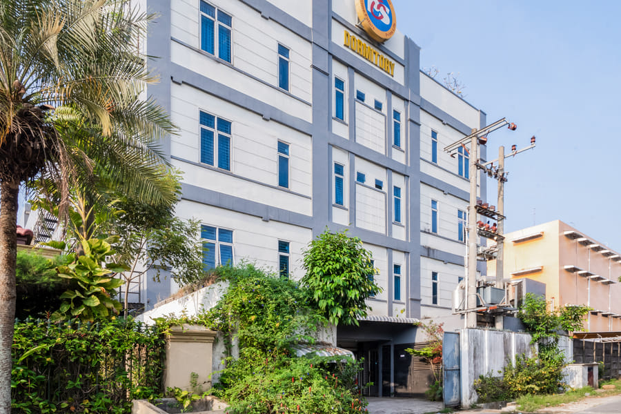 RedDoorz Hostel @ FInest Medan