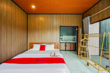 RedDoorz @ ADDA Cabin Pengalengan