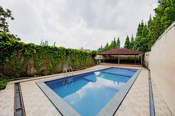 Hotel Sri Indrawati Puncak RedPartner