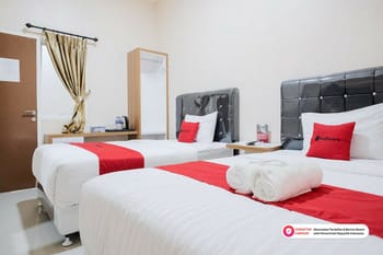RedDoorz Plus @ Permata Guesthouse Lampung