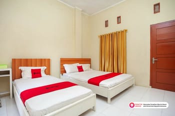 RedDoorz near Universitas Muhammadiyah Pringsewu