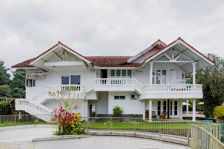 RedDoorz Plus @ Megamendung Puncak 2