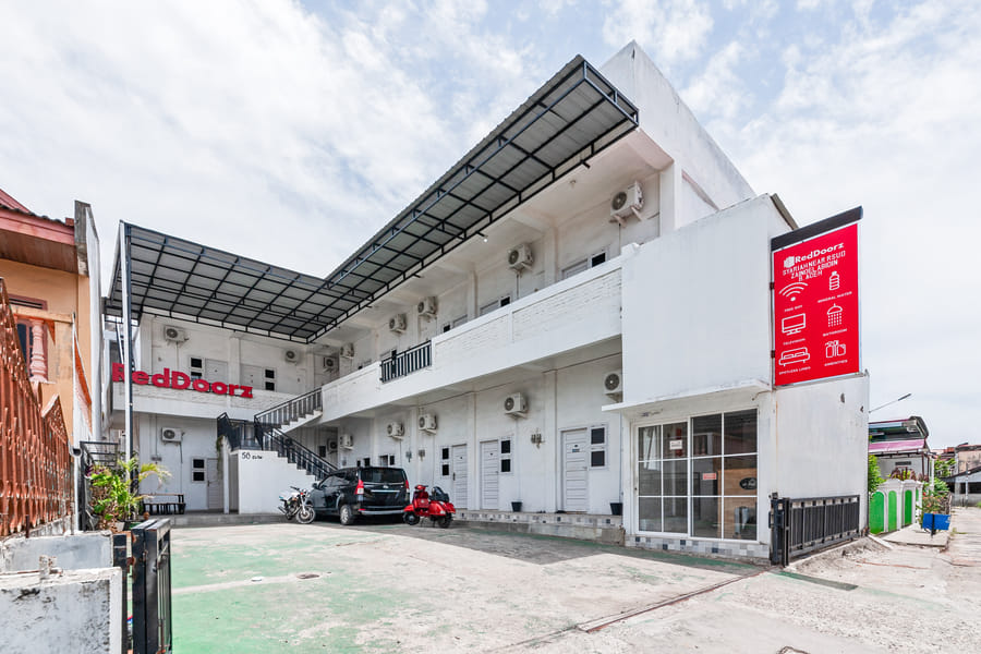 RedDoorz Syariah near RSUD Zainoel Abidin Banda Aceh