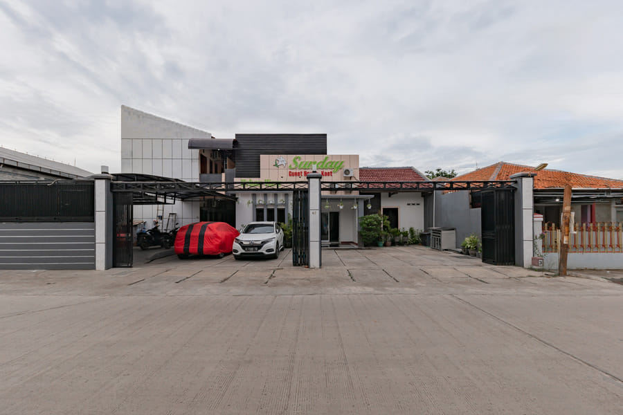 Urbanview Hotel Sunday Cirebon by RedDoorz